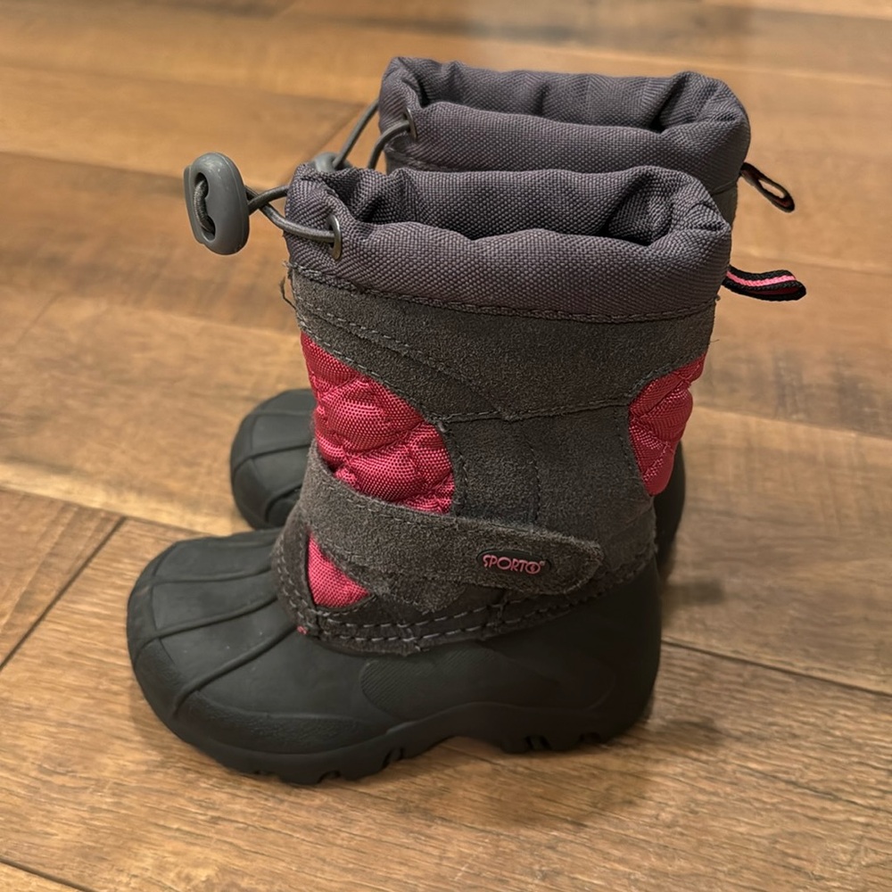 Snow Boots
